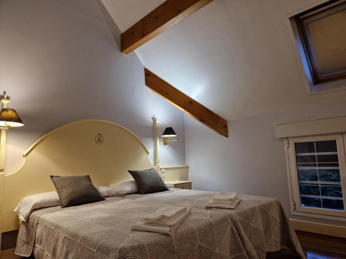 Hotel Harrison Etxea Amorebieta-Etxano Extérieur photo