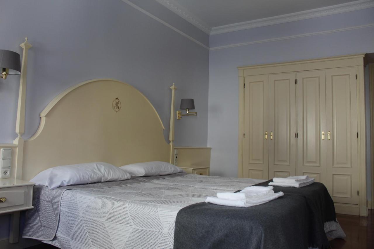Hotel Harrison Etxea Amorebieta-Etxano Extérieur photo