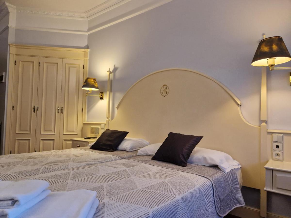 Hotel Harrison Etxea Amorebieta-Etxano Extérieur photo