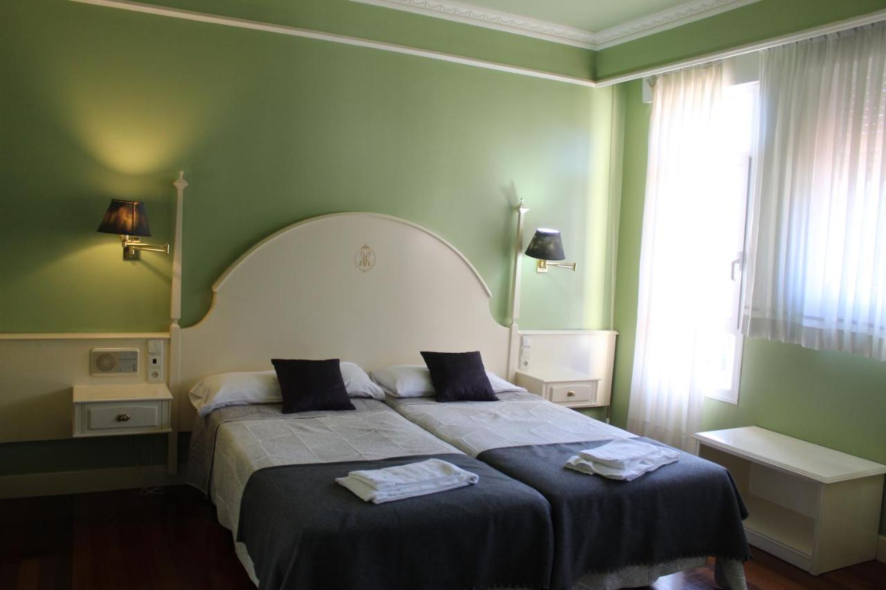 Hotel Harrison Etxea Amorebieta-Etxano Extérieur photo